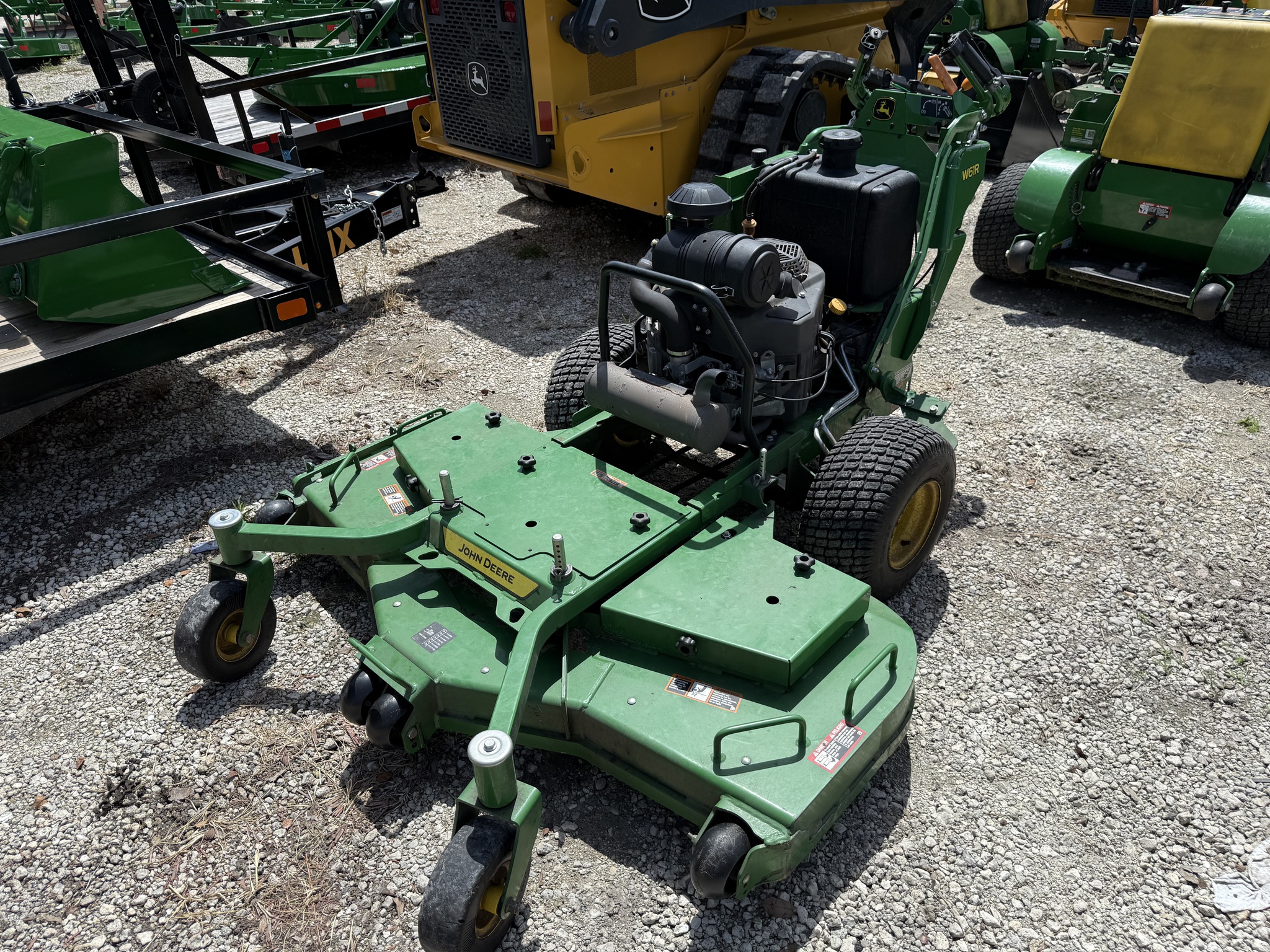 2023 John Deere W61R Image 1