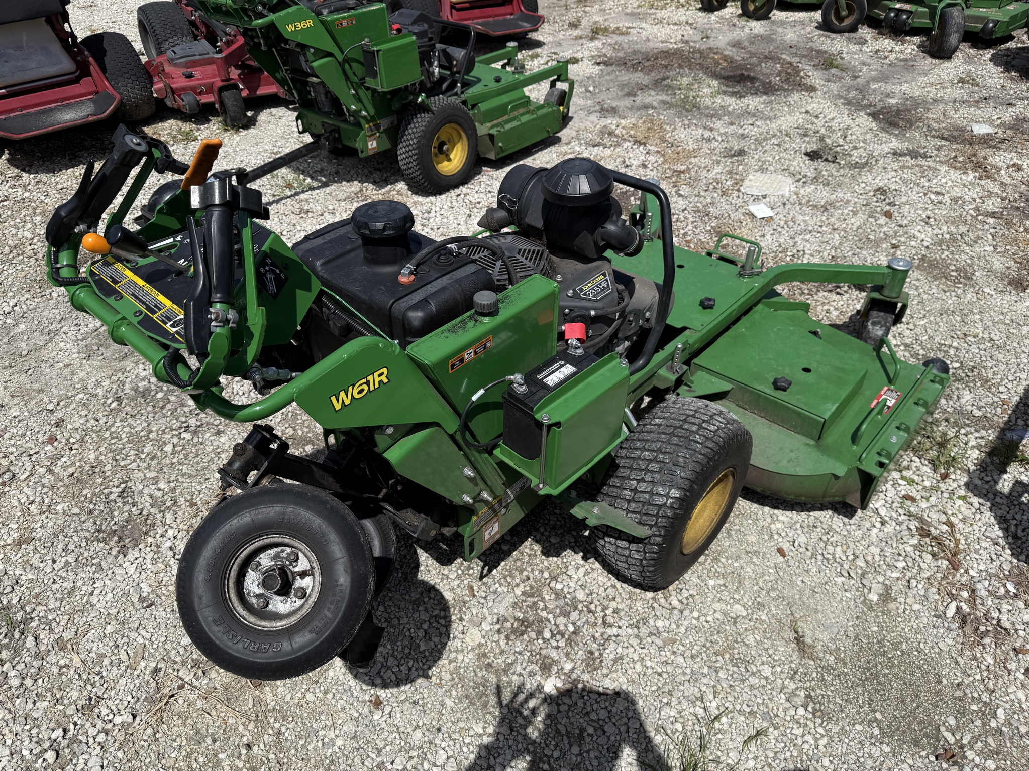 2023 John Deere W61R Image 4