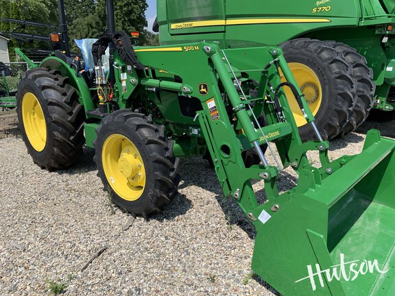 Photo of 2024 John Deere 5067E