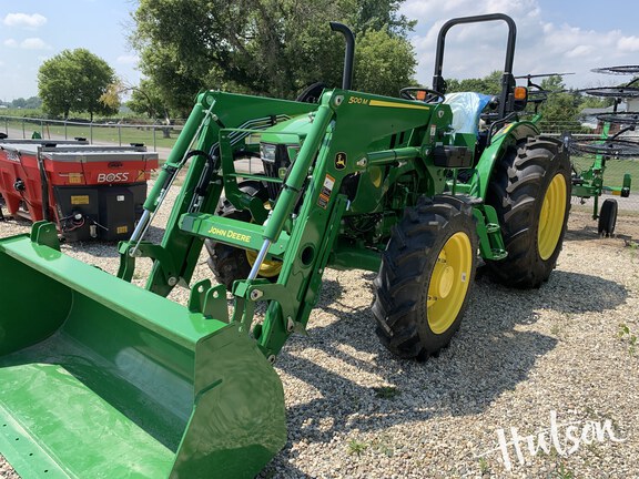 Photo of 2024 John Deere 5067E