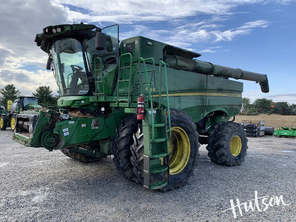 Photo of 2024 John Deere S780