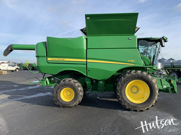 Photo of 2024 John Deere S780