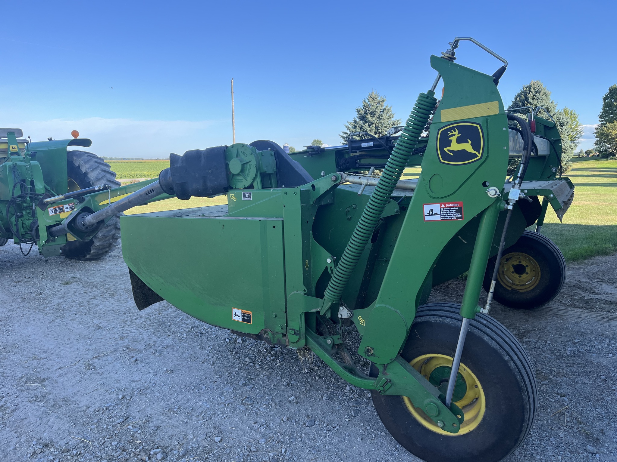2015 John Deere 635 Image 3