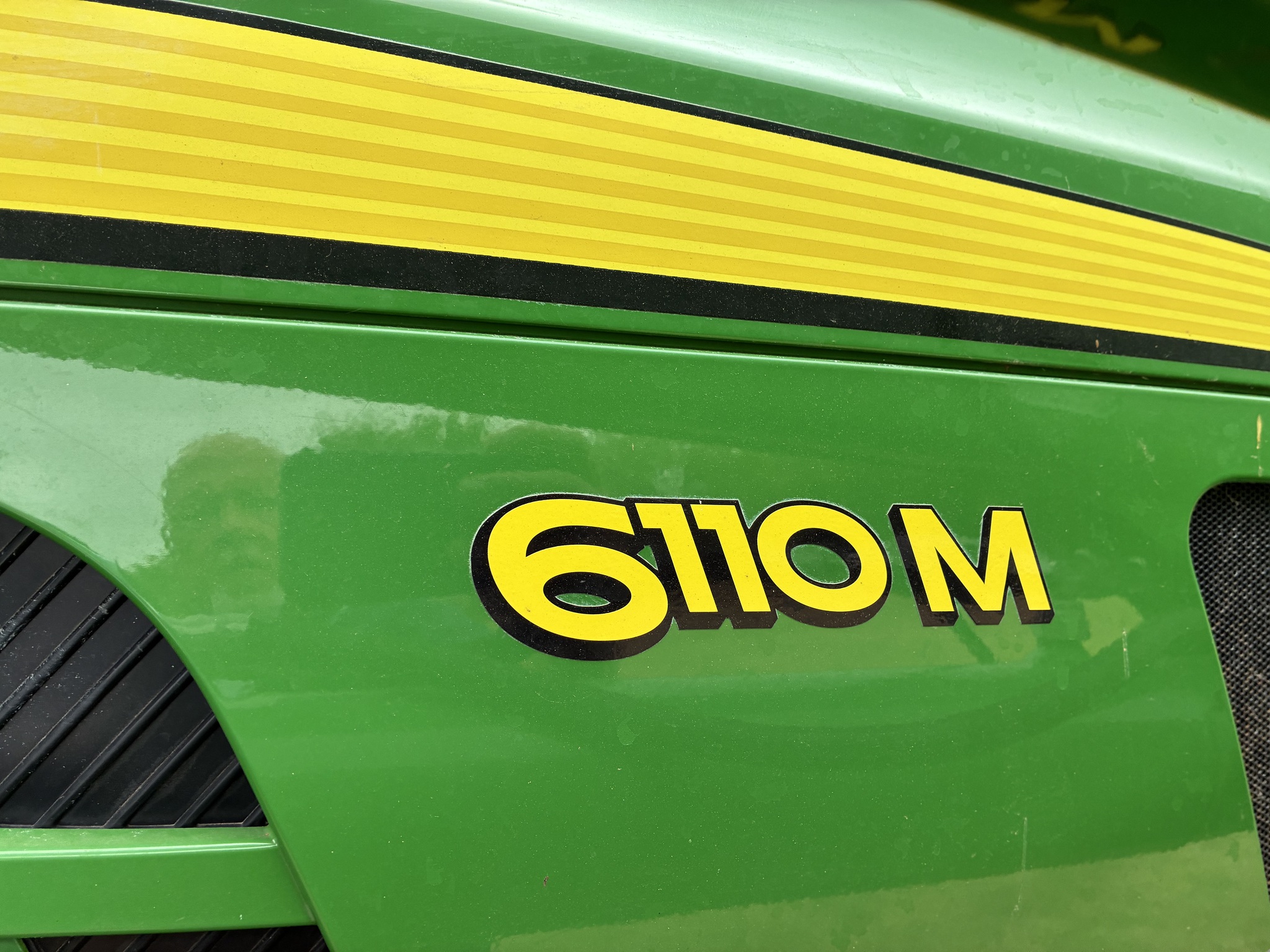 2016 John Deere 6110M Image 9