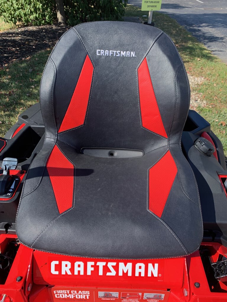 2022 Craftsman Z5800 Image 9