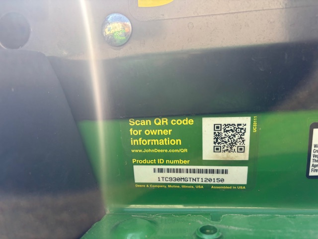 2023 John Deere Z930M Image 8