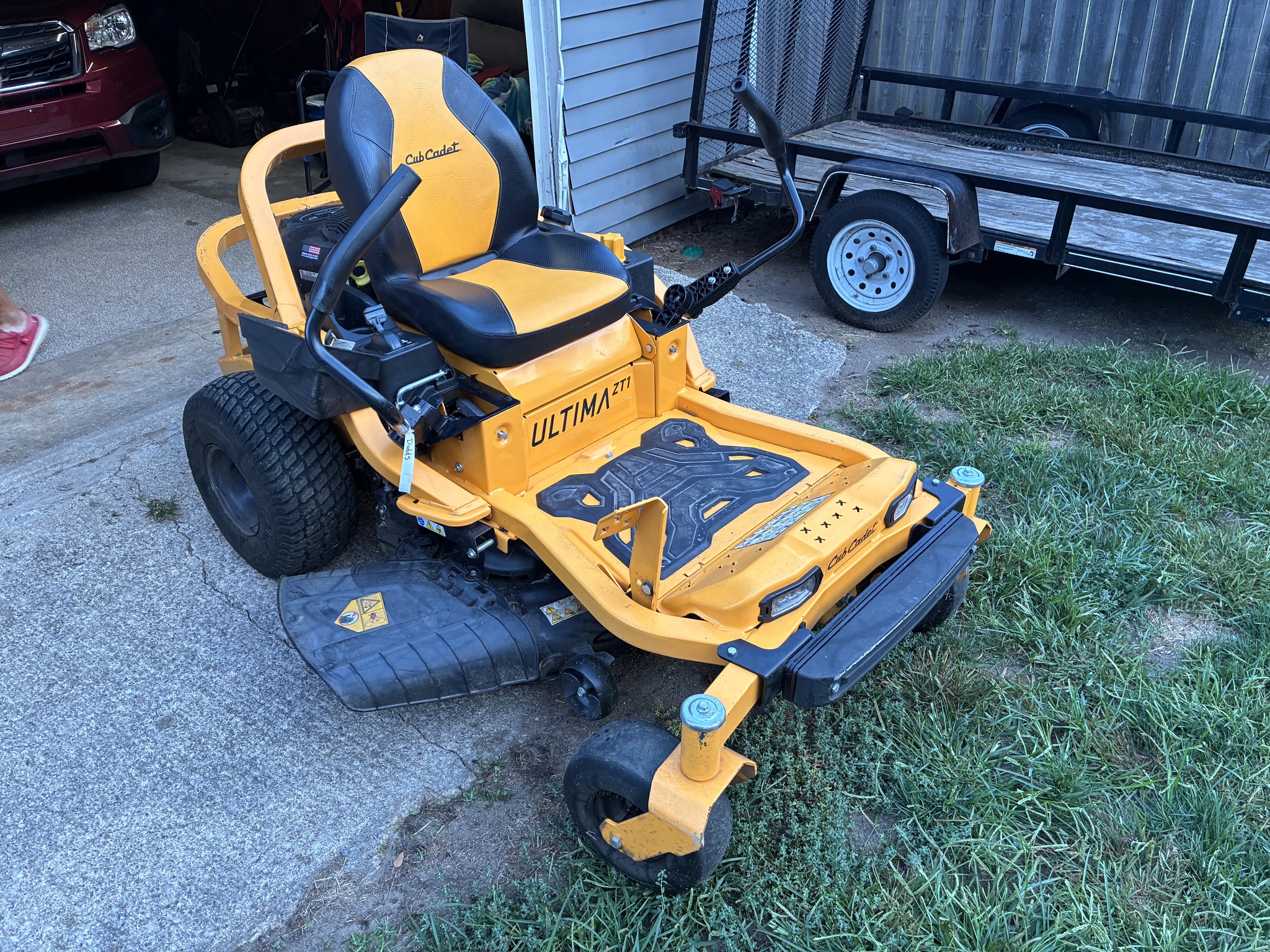 2022 Cub Cadet ZT1 42 Image 1