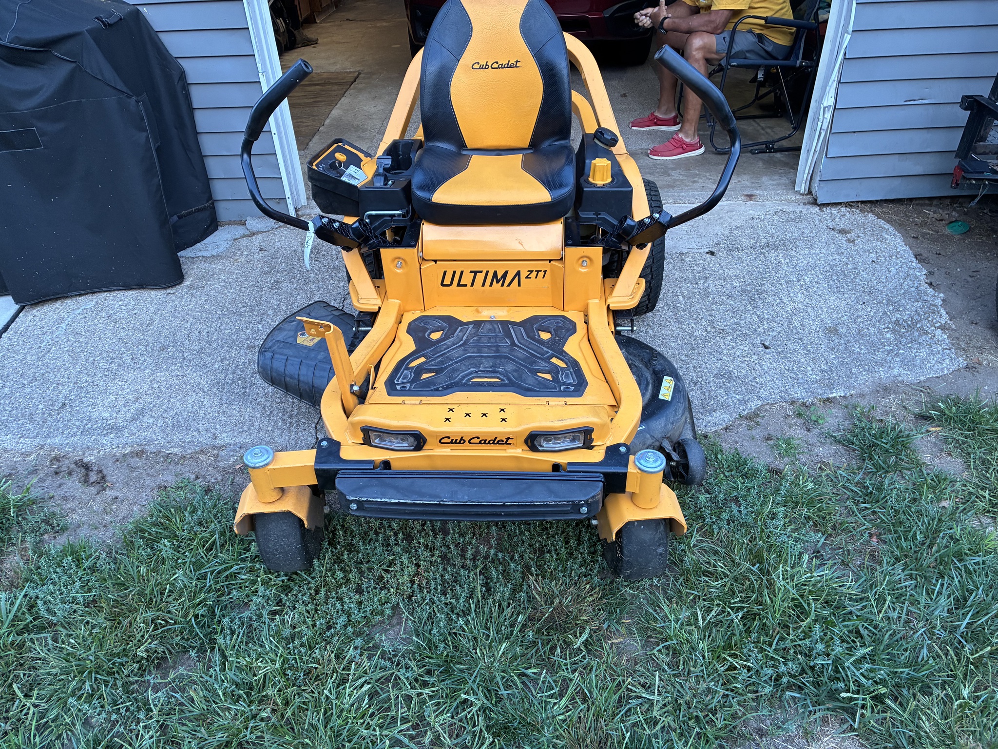 2022 Cub Cadet ZT1 42 Image 7