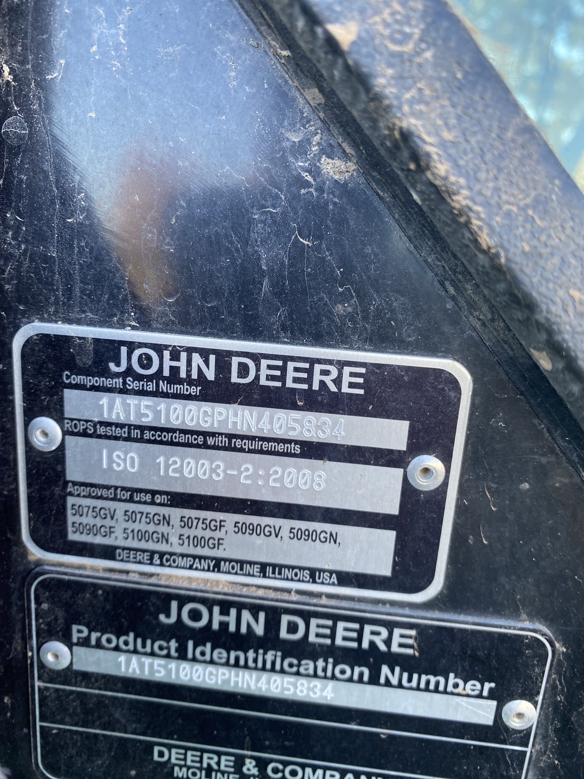 2017 John Deere 5100GN Image 3