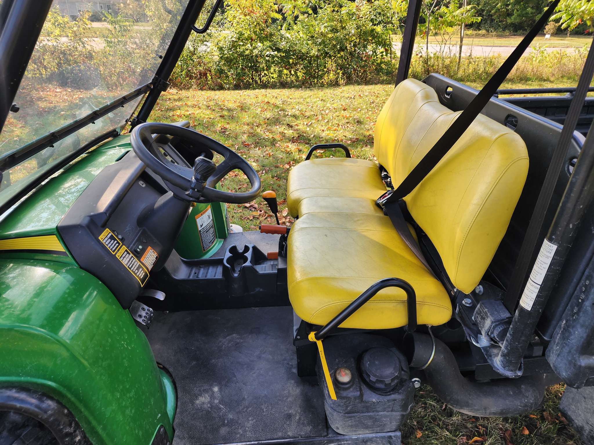 2011 John Deere XUV 825I GREEN Image 9
