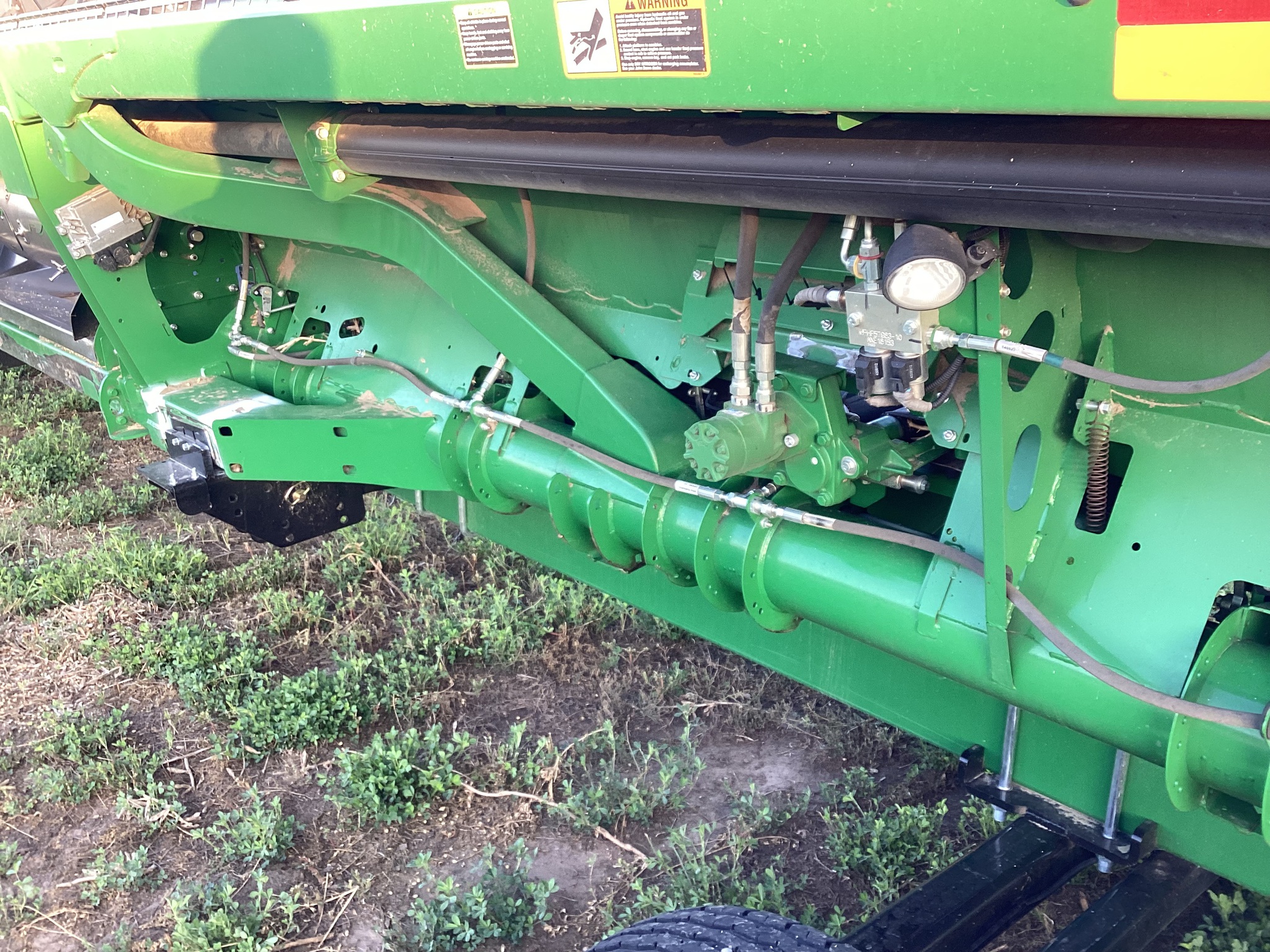 2014 John Deere 635FD Image 9