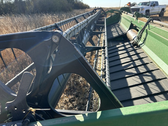 Used 2013 John Deere 630D Combine Platforms at Horizon Ag & Turf in Wetaskiwin, AB - Photo3