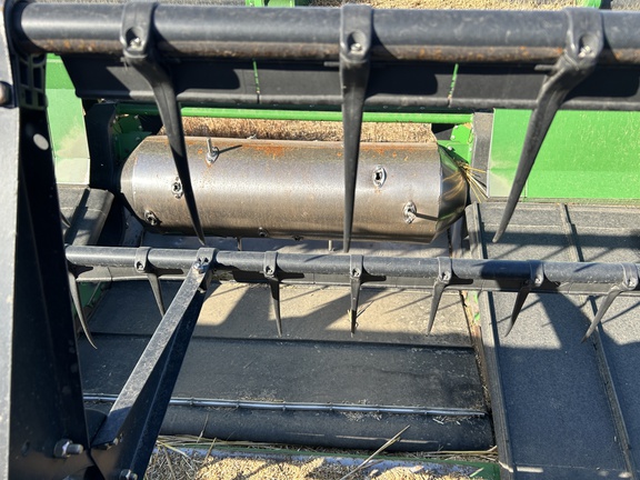 Used 2013 John Deere 630D Combine Platforms at Horizon Ag & Turf in Wetaskiwin, AB - Photo4