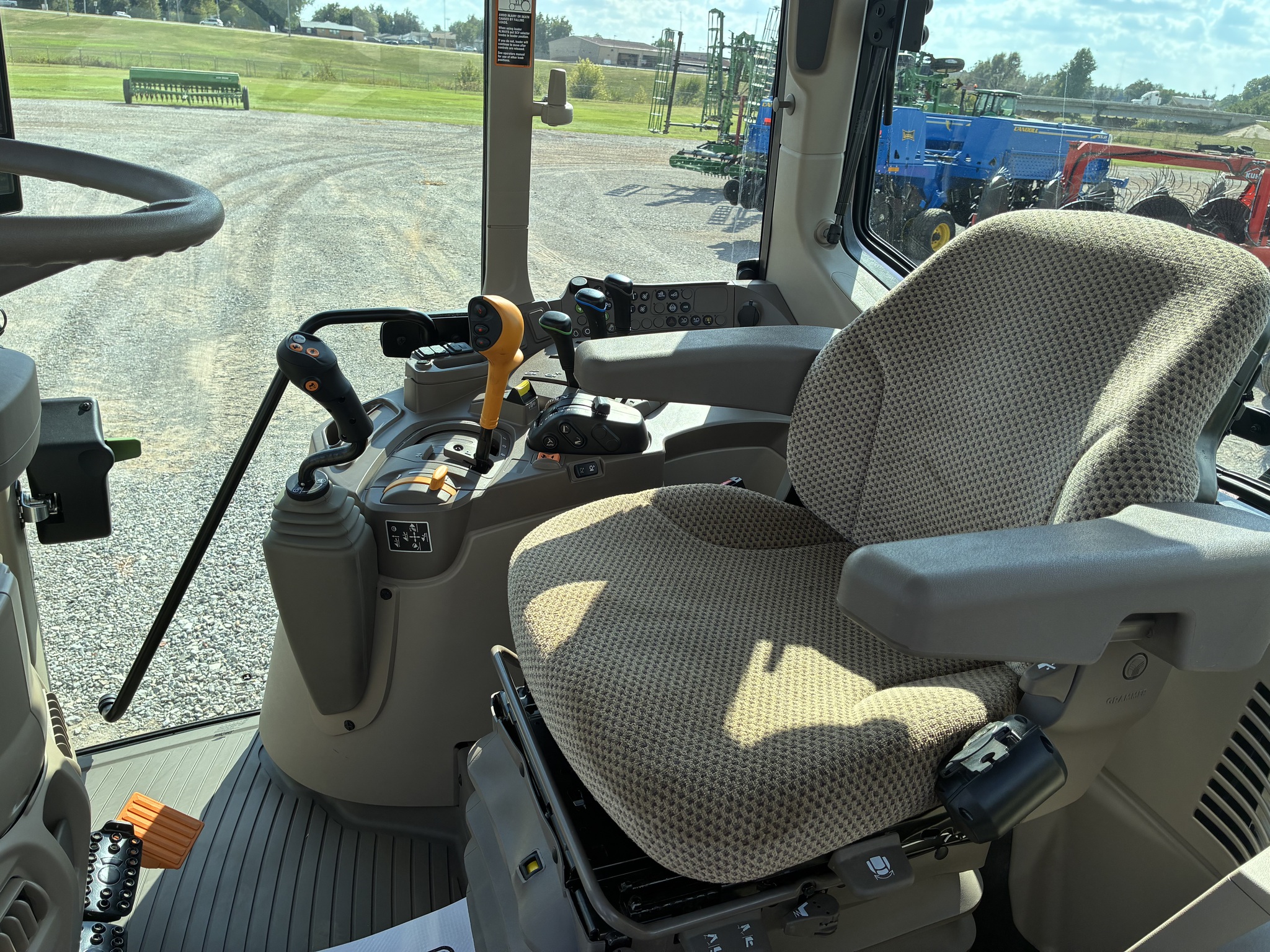 2024 John Deere 6120M Image 5