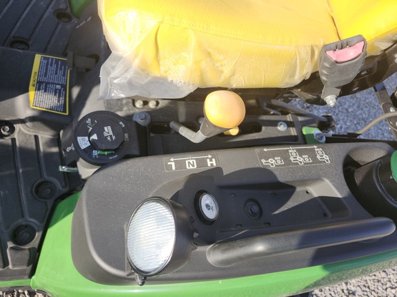 2023 John Deere 1025R