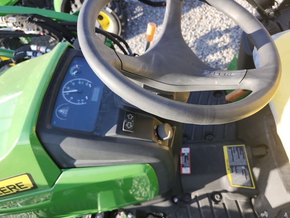 2023 John Deere 1025R
