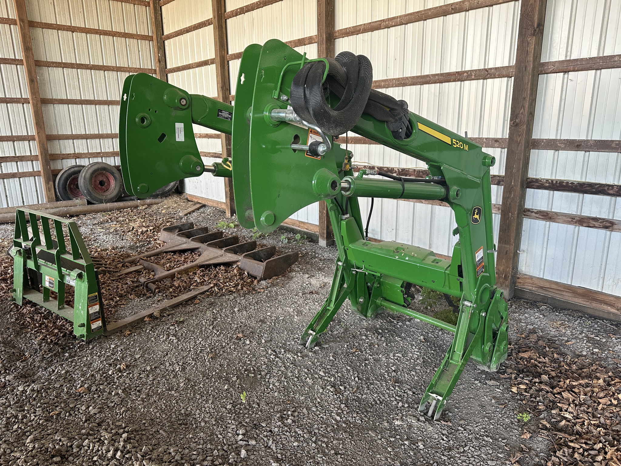 2022 John Deere 5075E Image 5