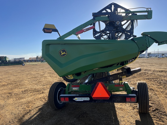 Used 2025 John Deere HDR 50 Combine Platforms at Horizon Ag & Turf in High Prairie, AB - Photo4