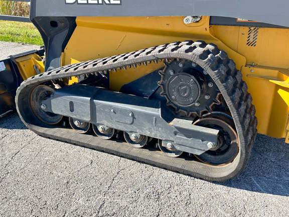 2024 John-Deere 325G