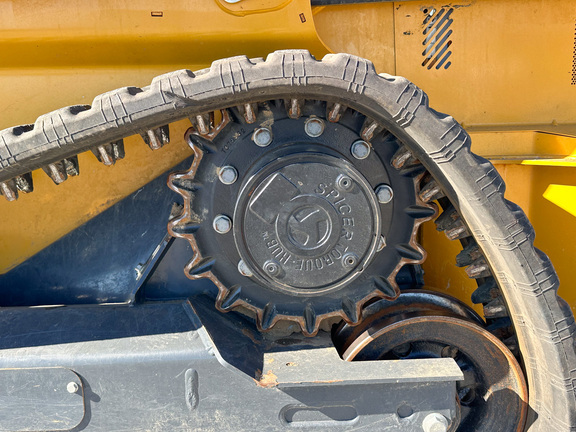 2024 John-Deere 325G