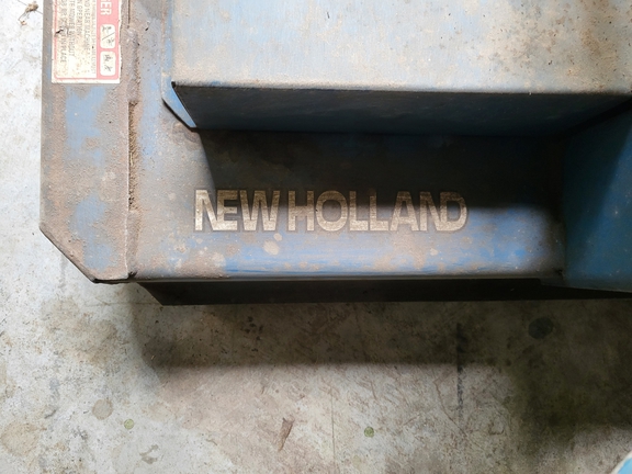 Photo of 1995 New Holland 930B