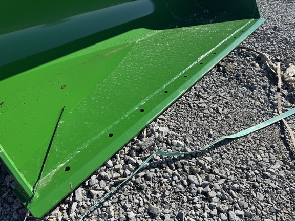 Photo of 2025 John Deere BW17029