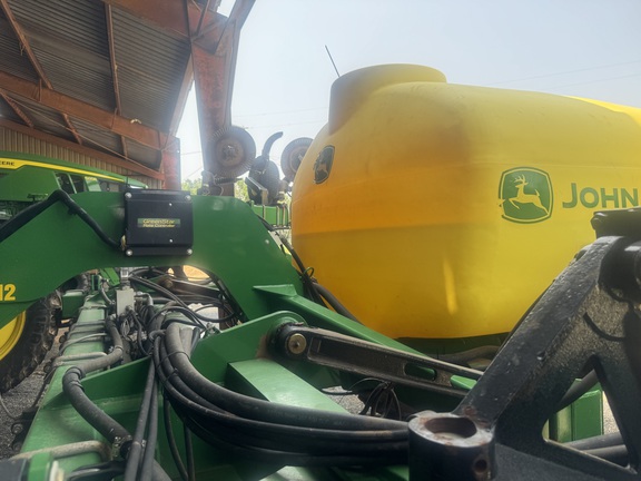 Photo of 2018 John Deere 2510L