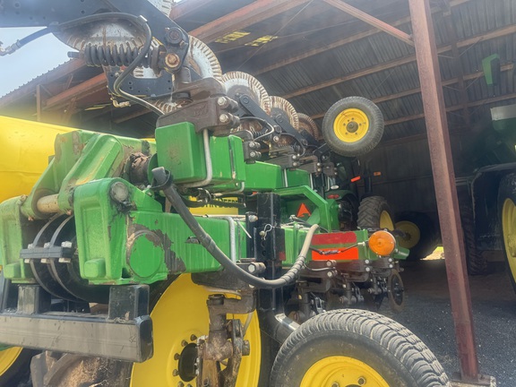 Photo of 2018 John Deere 2510L