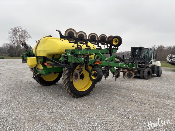 Photo of 2018 John Deere 2510L