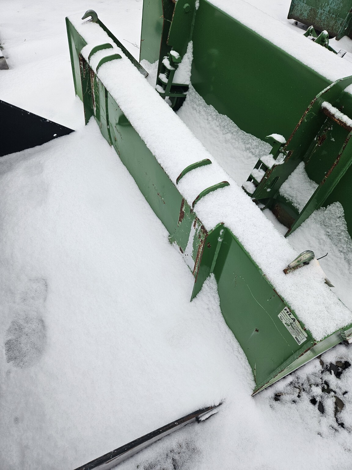 HLA 72in SS Bucket Image 1