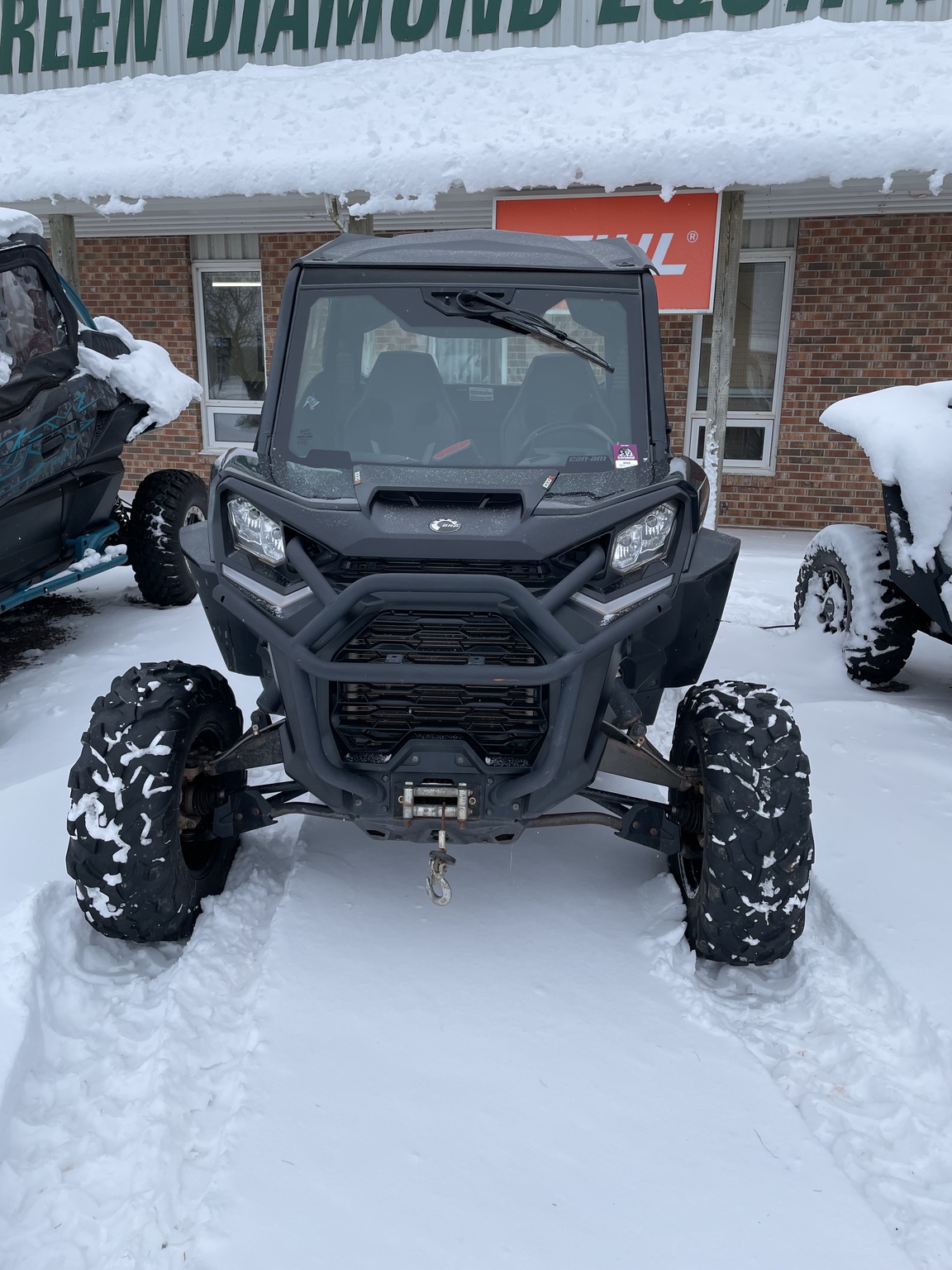 2021 Can-Am Commander XT 1000R Image 2