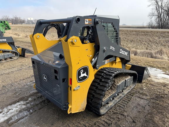 2023 John Deere 317G - Photo3