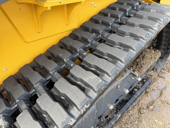 2023 John Deere 317G - Photo9