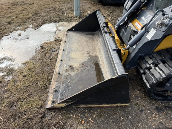 2023 John Deere 317G - Photo15