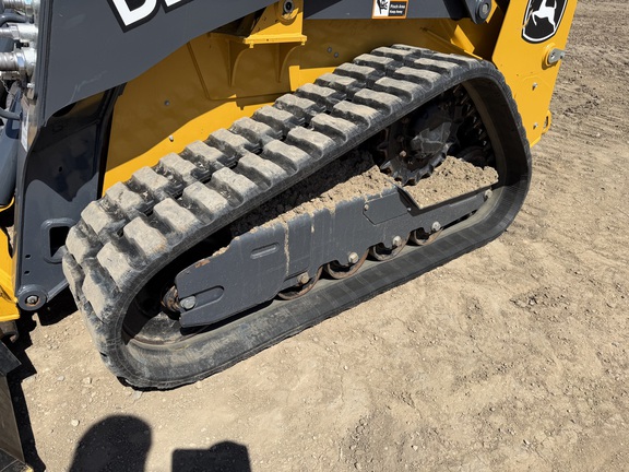 2023 John Deere 317G - Photo10