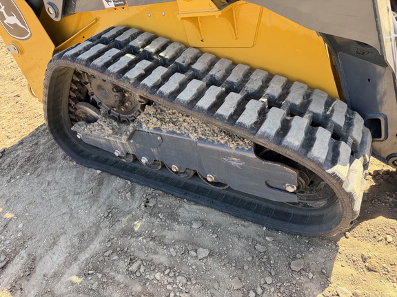 2023 John Deere 317G - Photo12