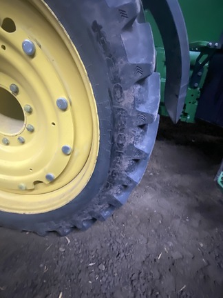 2012 John Deere 8335R - Photo15