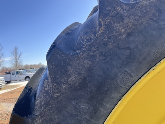 2012 John Deere 8335R - Photo19