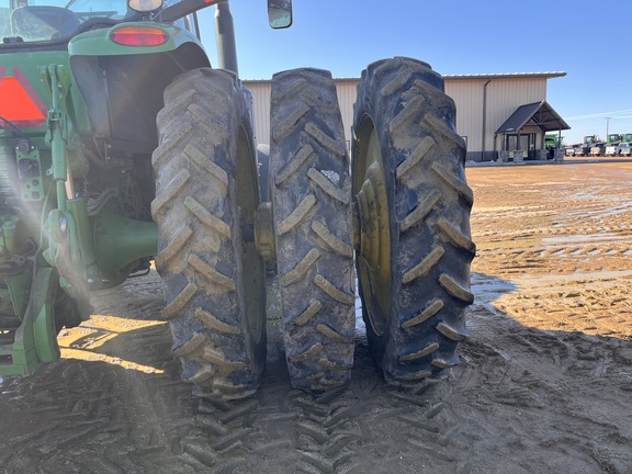 2012 John Deere 8335R - Photo20