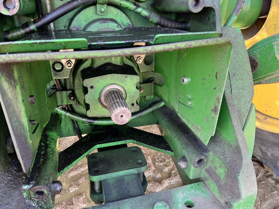 2012 John Deere 8335R - Photo33