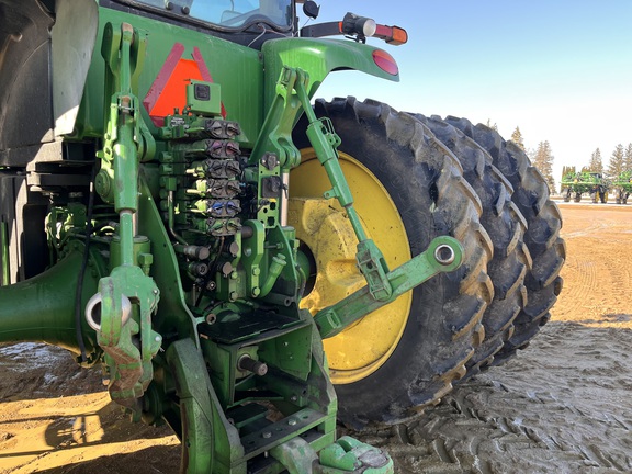 2012 John Deere 8335R - Photo35