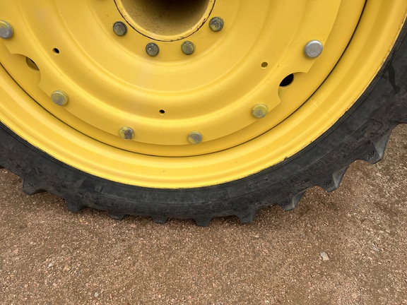 2012 John Deere 8335R - Photo10