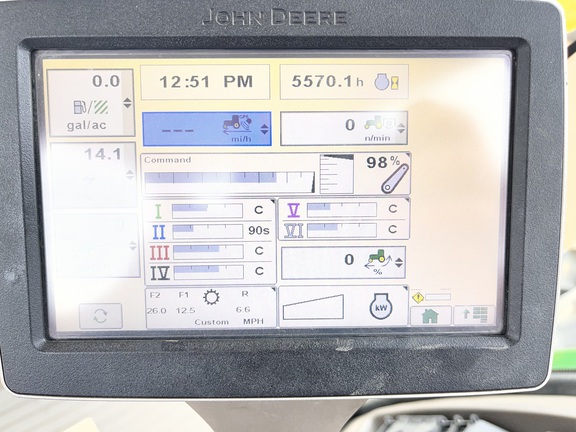 2012 John Deere 8335R - Photo34