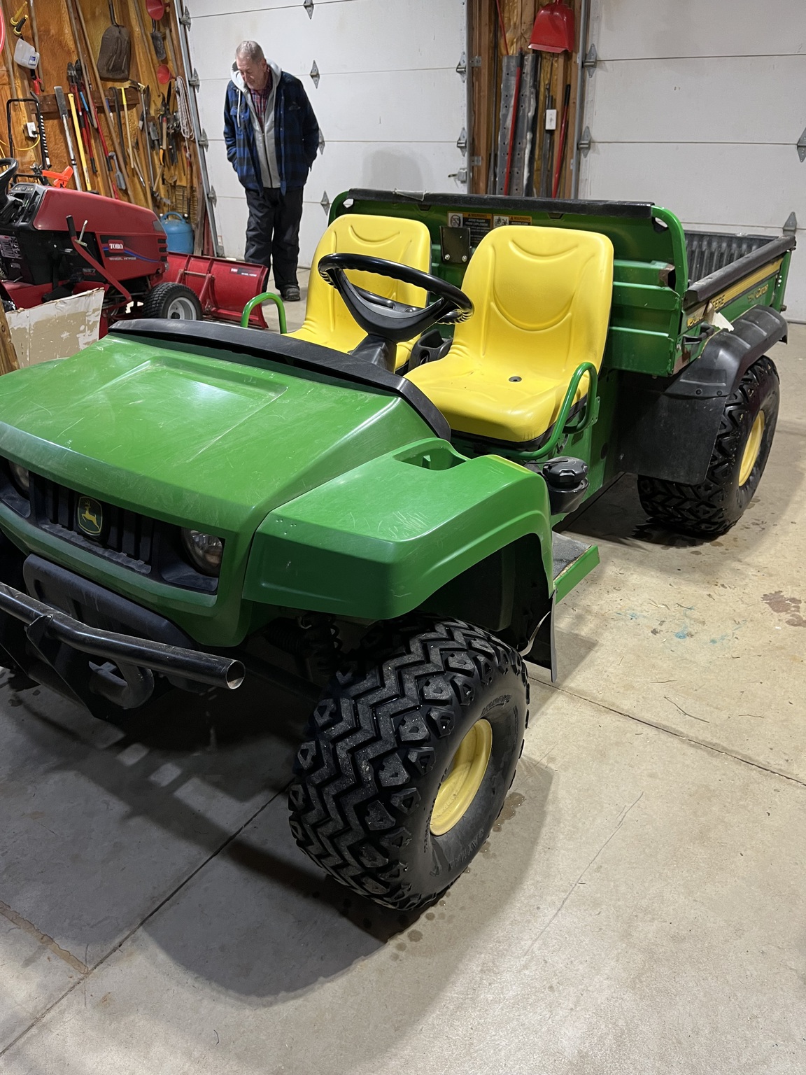 2011 John Deere TS 4X2 Image 2