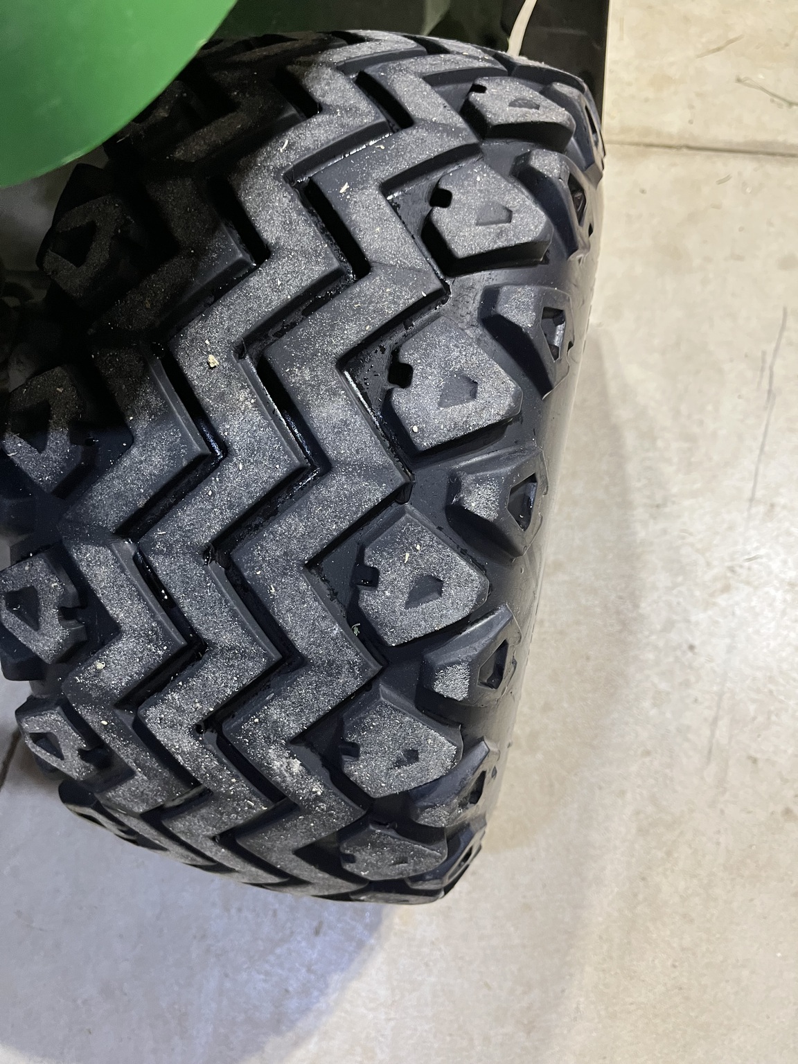 2011 John Deere TS 4X2 Image 6