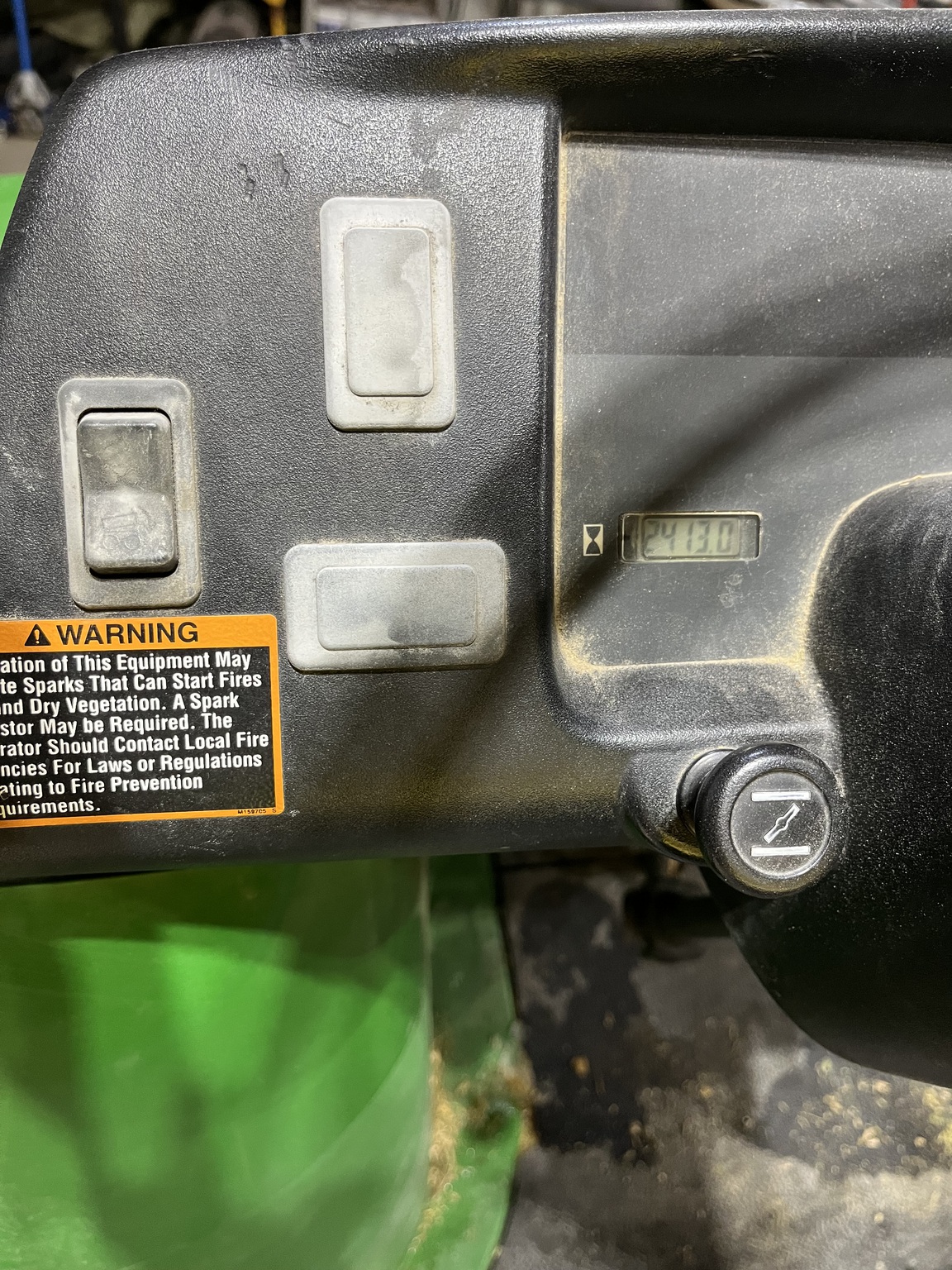 2011 John Deere TS 4X2 Image 12