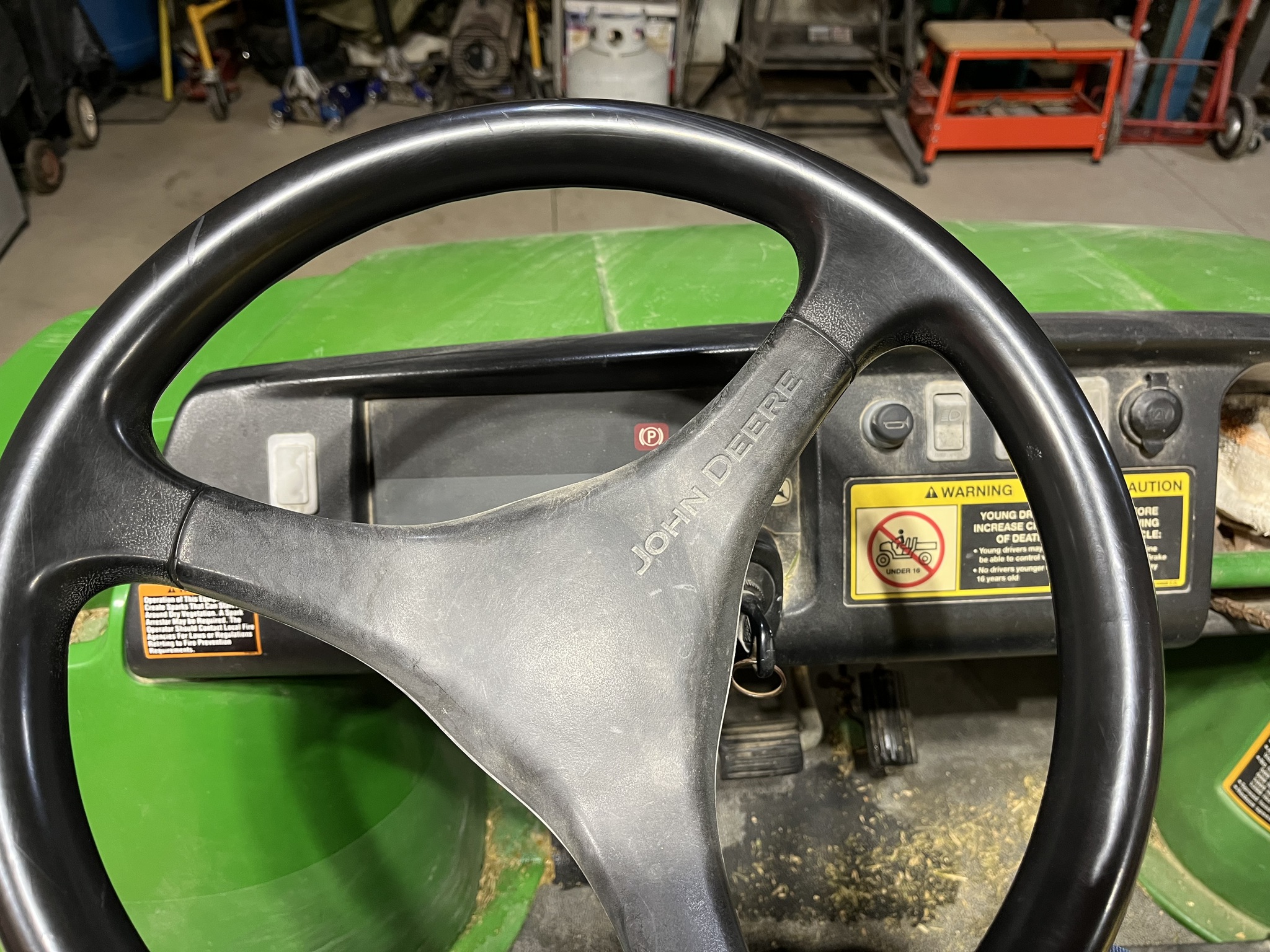 2011 John Deere TS 4X2 Image 15