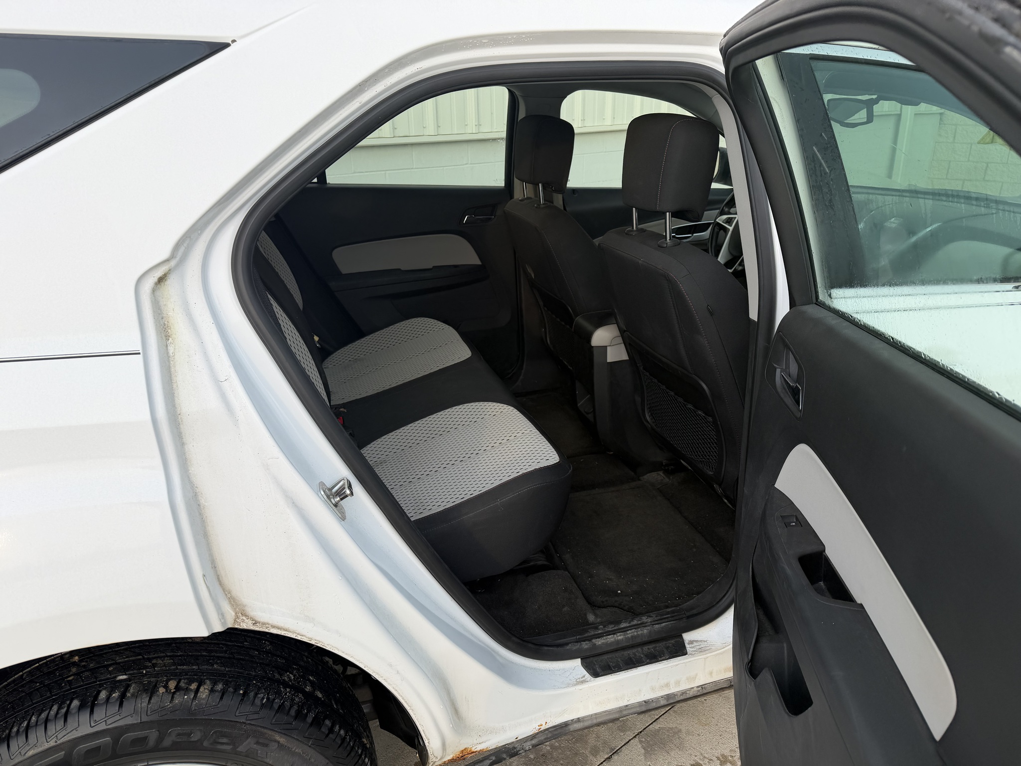 2011 Chevrolet EQUINOX Image 10