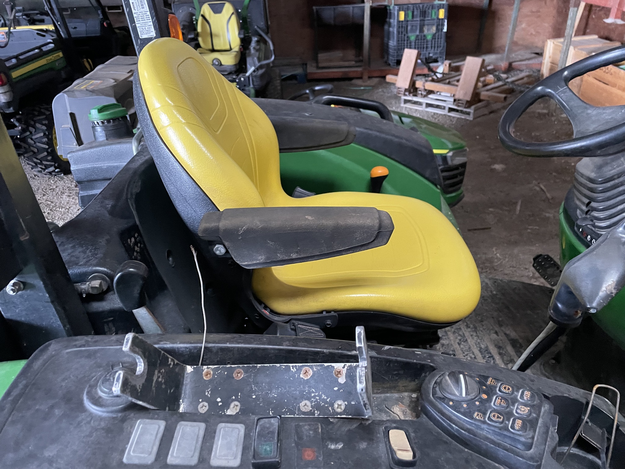  2022 John Deere 4066R at Heritage Tractor in Geneseo, IL