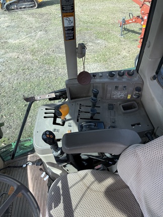 2014 John Deere 6125M Photo 6